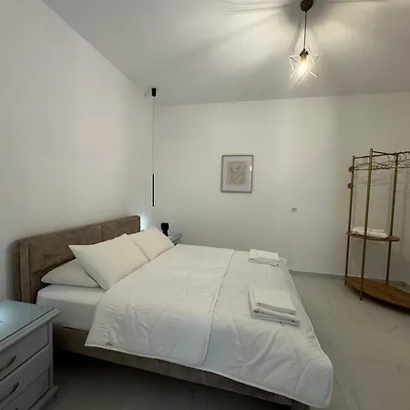 Infinity ساراندا