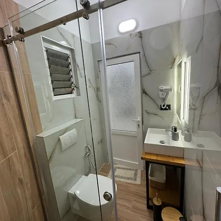 Infinity شقة ساراندا