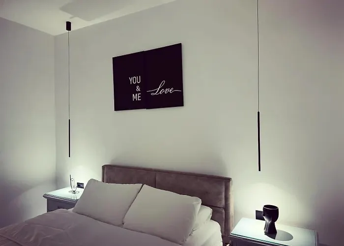 Infinity * Sarandë